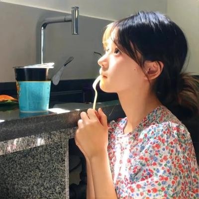 相约禁果树下